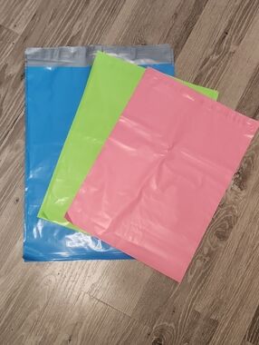 🩷💚💙Polymailer Bundle Set Of 20 : 10 Of Each Size: 14×19 & 12×15